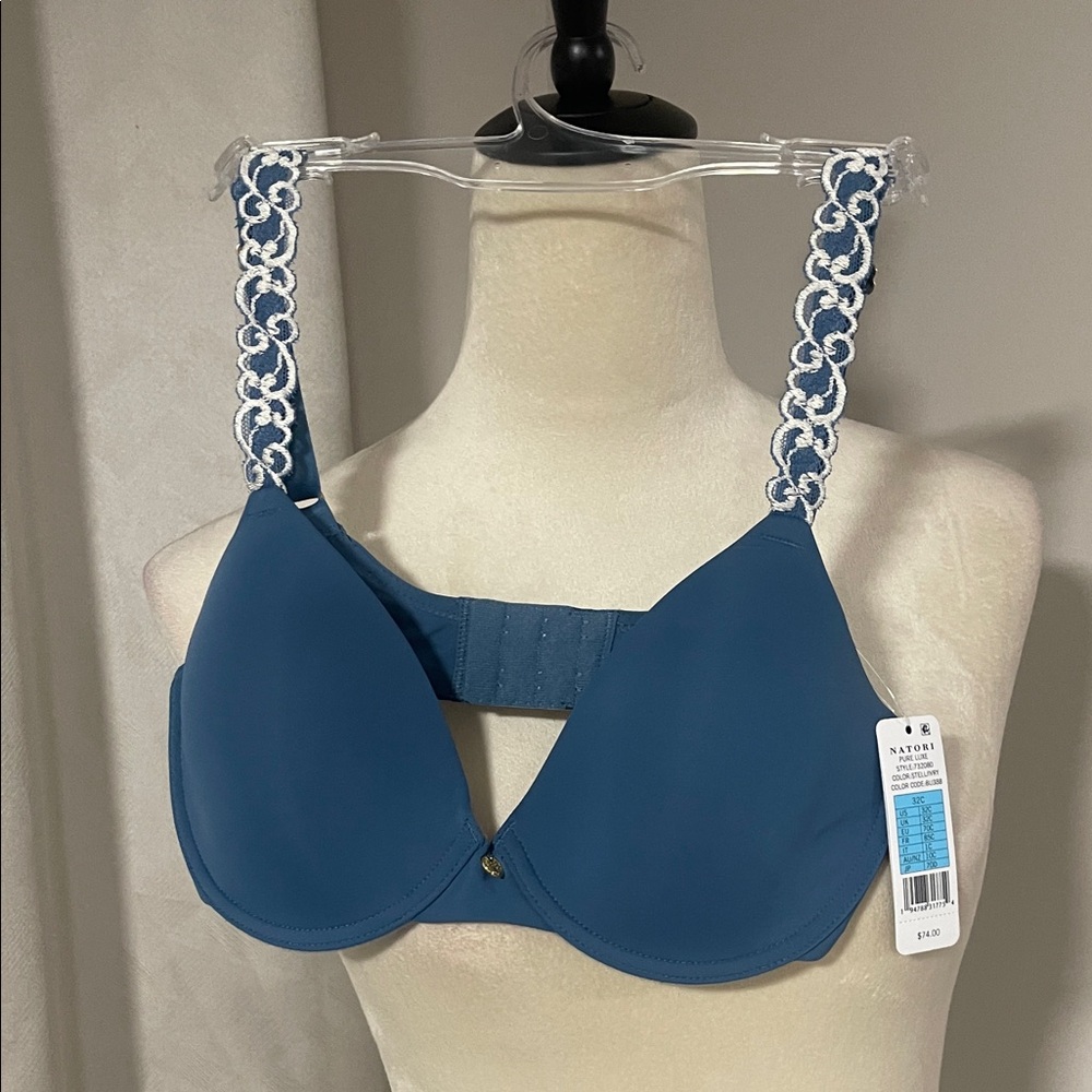 Natori Blue Bra with White Lace Straps size 32C